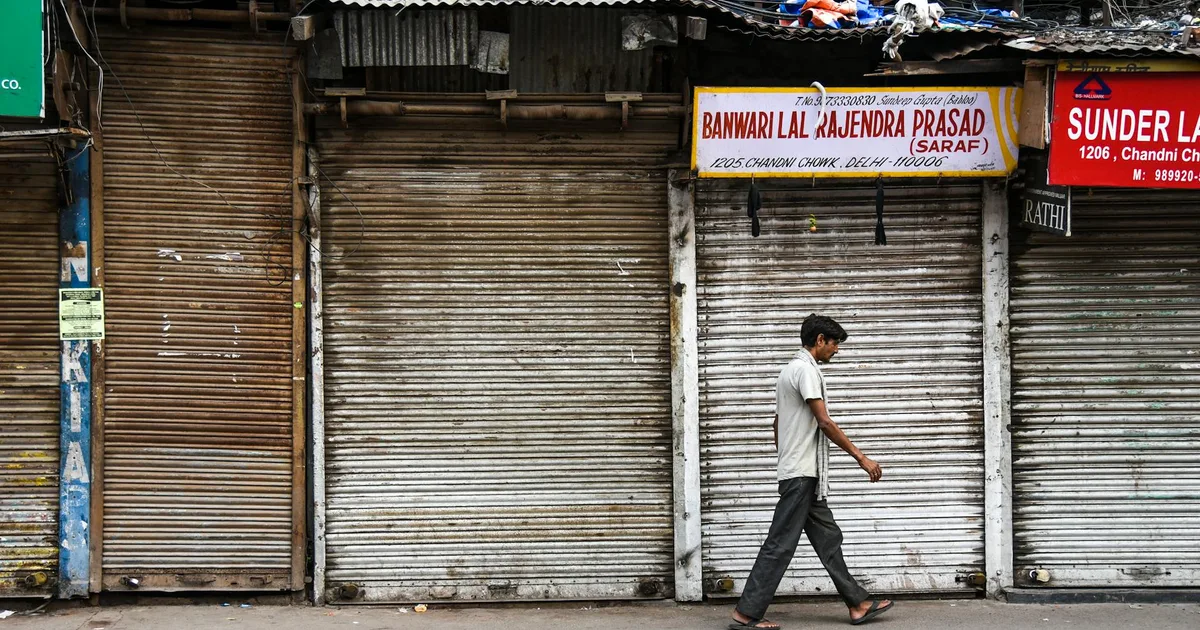 Réparation Rideau Métallique Bordeaux : Analyse, Causes et Solutions 2026